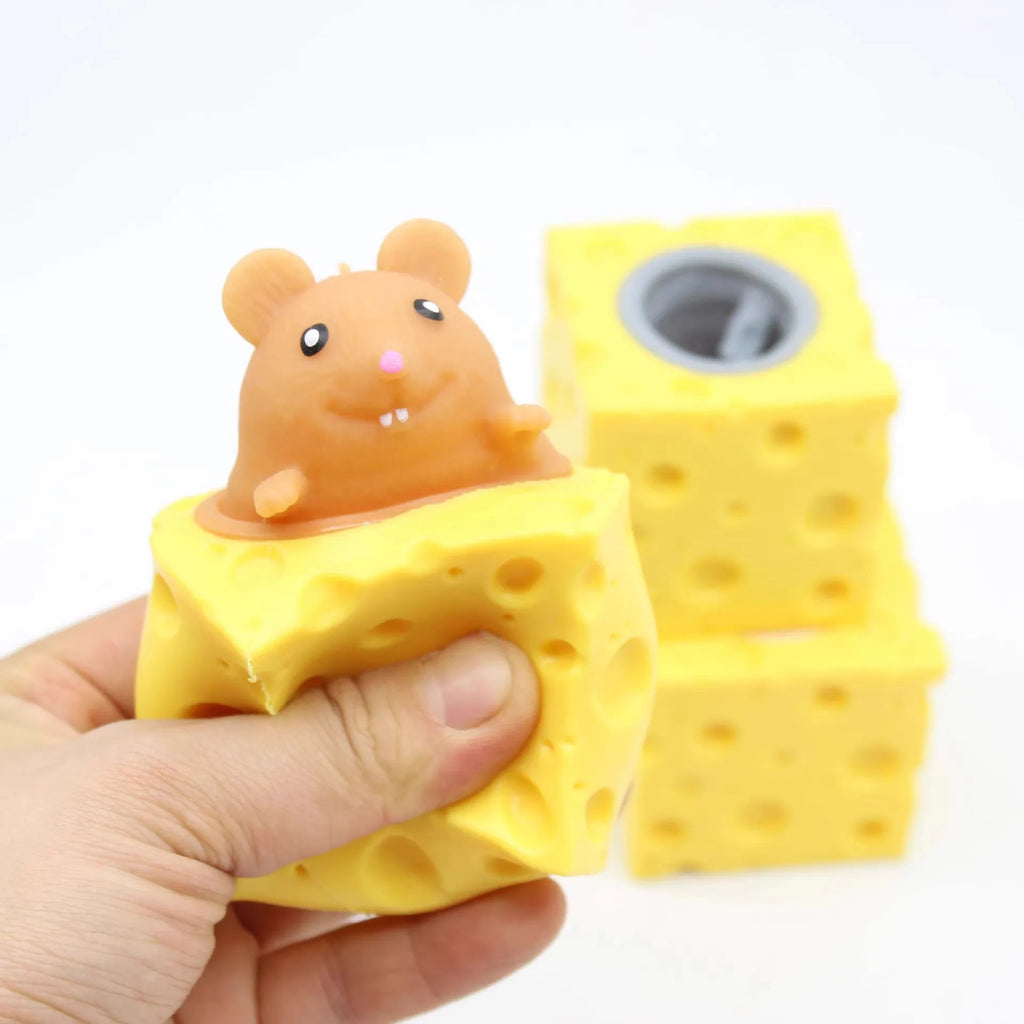 Queso con Ratoncitos Sorpresa